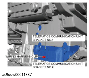 G13702801